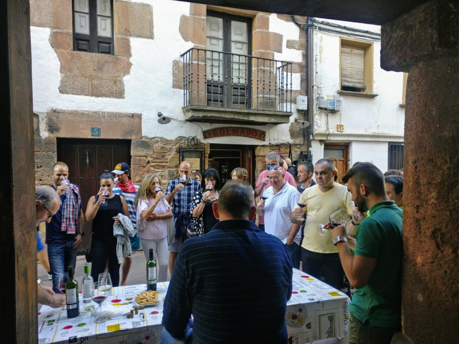 Cata de vino en El Colmado de Ezcaray